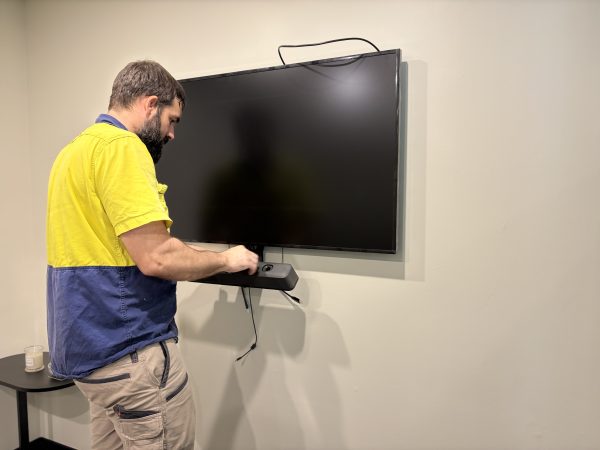 electrician north brisbane